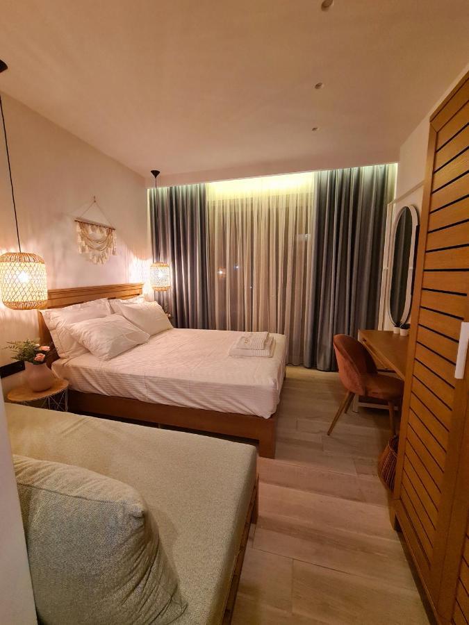 Alkion Boutique Living Aparthotel เนอาวรัสนา ภายนอก รูปภาพ