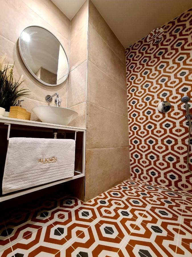 Alkion Boutique Living Aparthotel เนอาวรัสนา ภายนอก รูปภาพ