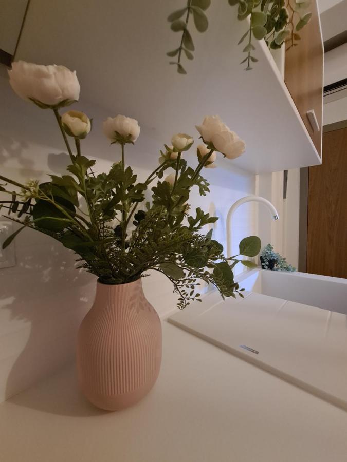 Alkion Boutique Living Aparthotel เนอาวรัสนา ภายนอก รูปภาพ