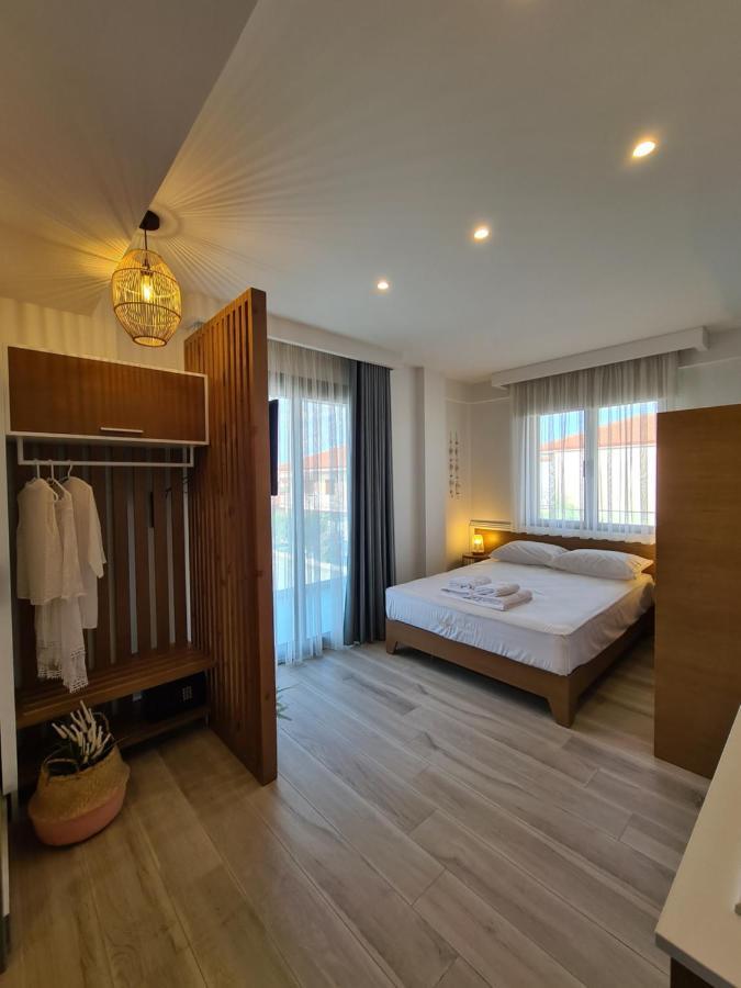 Alkion Boutique Living Aparthotel เนอาวรัสนา ภายนอก รูปภาพ