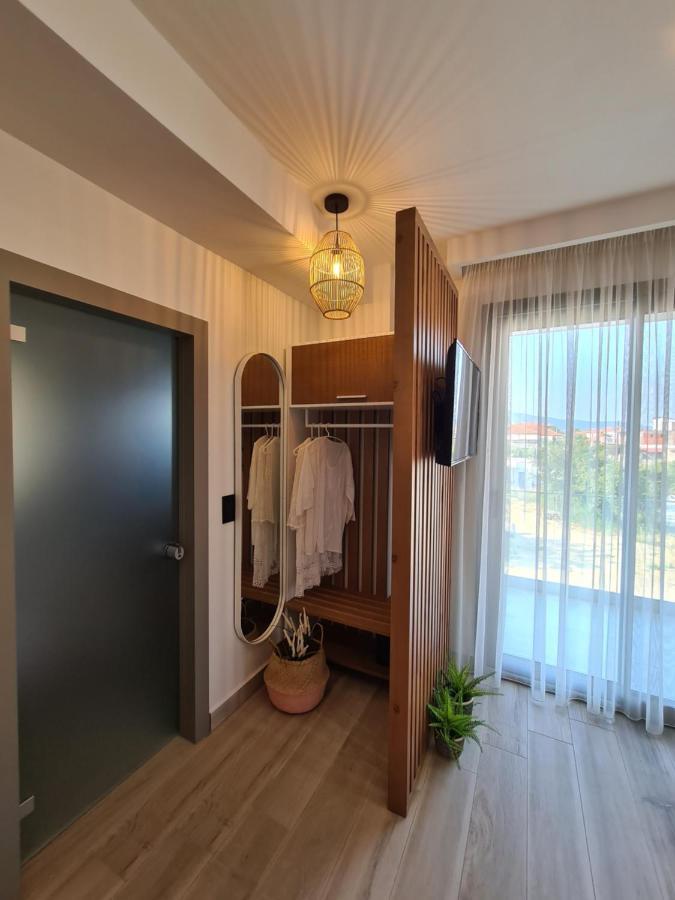 Alkion Boutique Living Aparthotel เนอาวรัสนา ภายนอก รูปภาพ
